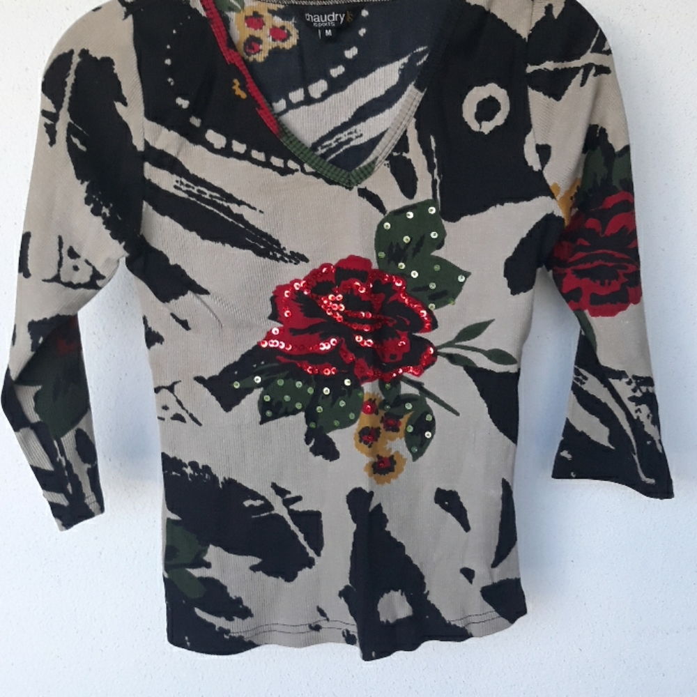 Boutique shirt with sequins